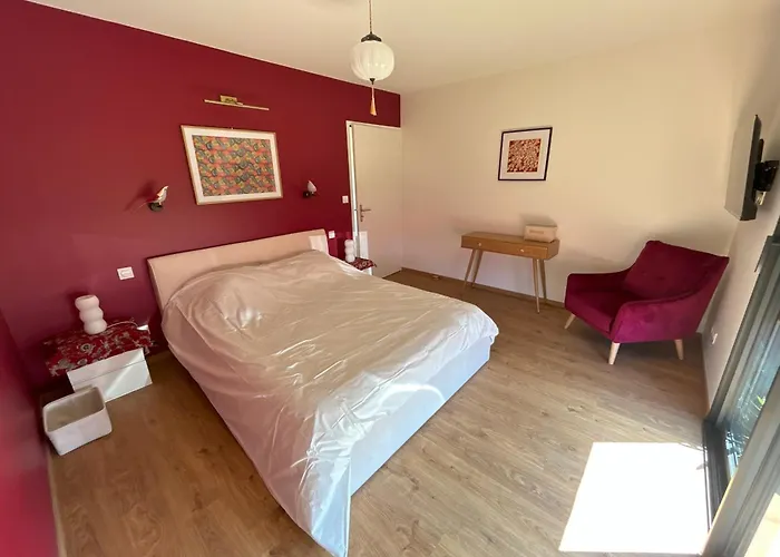 Hikari Bed & Breakfast