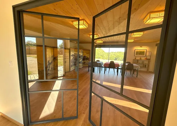 Hikari Bed & Breakfast Saint-Marcory